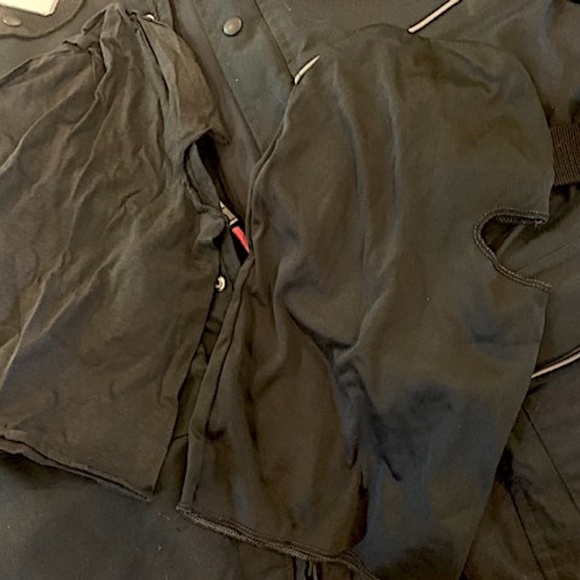 Gerbinger's Heated Bike Jacket & Heated Gloves - Picture 4 of 6